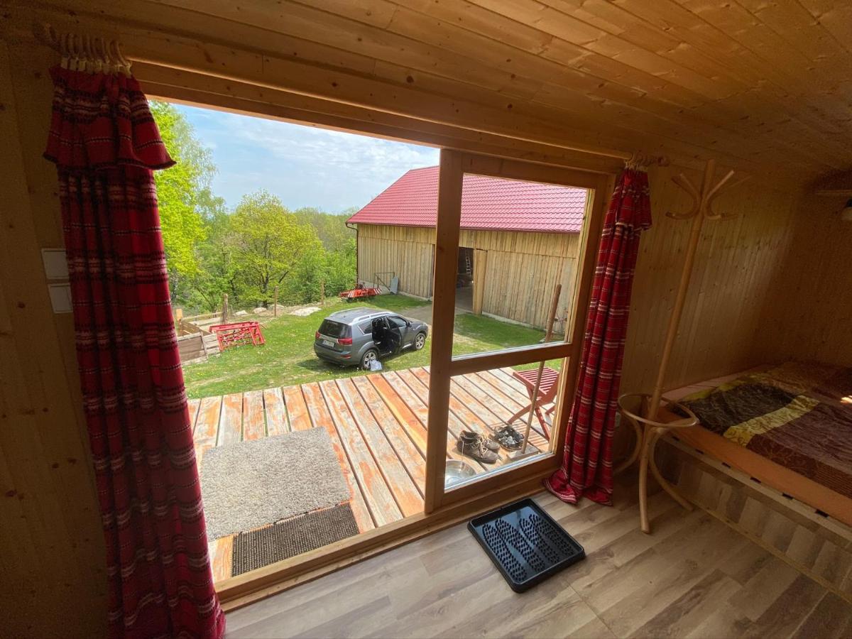Maringotka Na Samote Na Kozi Farme Hotel Pobezovice Luaran gambar